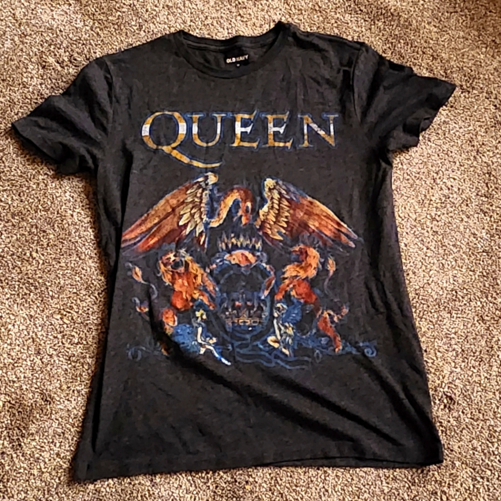 Queen band t-shirt
